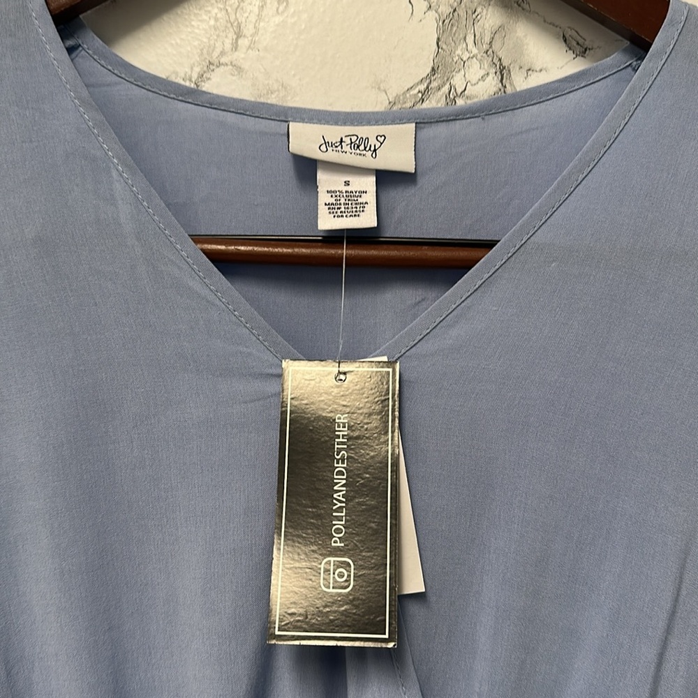 Just Polly Women’s Smocked Waist Blue Ruffled V-Neck Top Size S - Picture 5 of 9